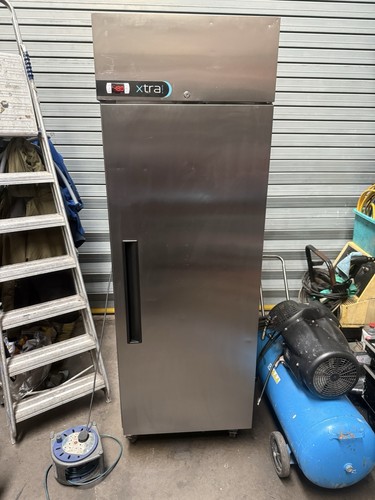 Foster freezer single door - single,